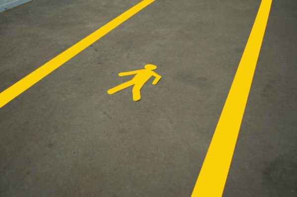 Lopende man voetganger vloersticker geel